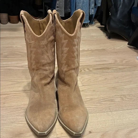 Marc Fisher Tan Suede Western Ankle Boots - Picture 1 of 6